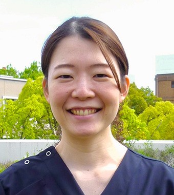 末廣 友里